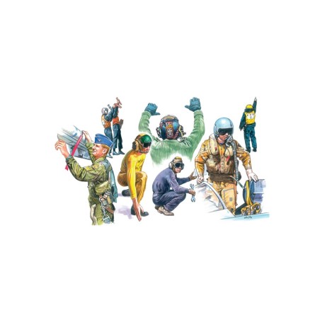 1246 - Nato Pilots And Ground Crew       C