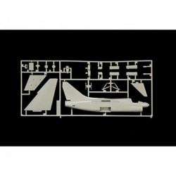 1411 - 1/72 A-7E Corsair II