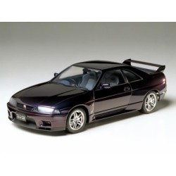 24145 - Nissan Skyline Gt-R...
