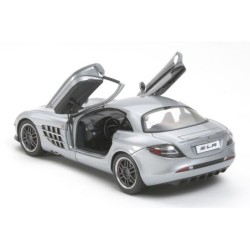 24317 - 1/24 Mercedes Benz Slr722