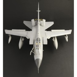 2513 - RAF Tornado GR.4                 C