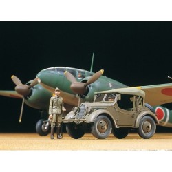 25217 - 1/48 Ki-46 III 100 Aircraft & Kurogane 4x4 Set