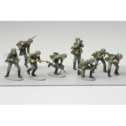 32512 - WWII German Infantry Set