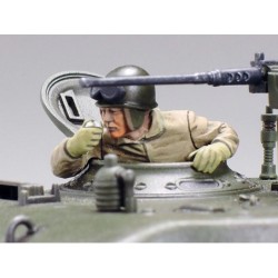 32595 - 1/48 Sherman M4A3E8 Easy Eight