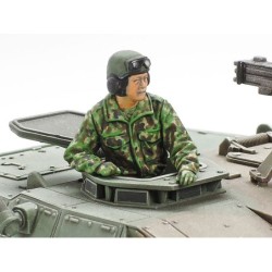 32596 - 1/48 JGSDF Type 16 MCV