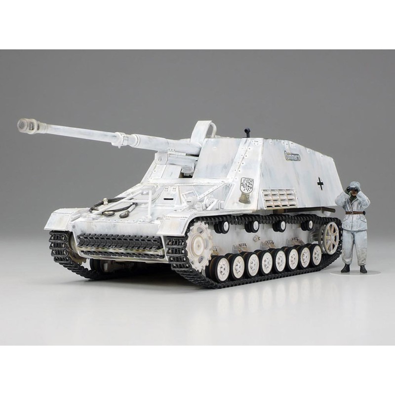 32600 - 1/48 Nashorn
