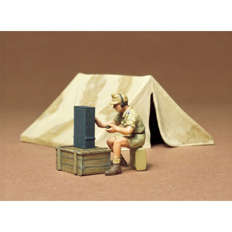 35074 - Tent Set with German Soldier