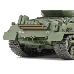 35359 - 1/35 U.S M4A3E8 Sherman Easy Eight Korean War