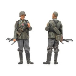 35371 - 1/35 German Infantry Mid WWII