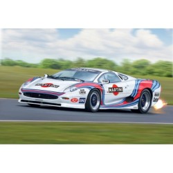 3669 - Jaguar XJ 220 Race Car