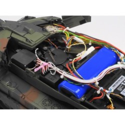 56047 - R/C Leopard 2 A7V with Option Kit