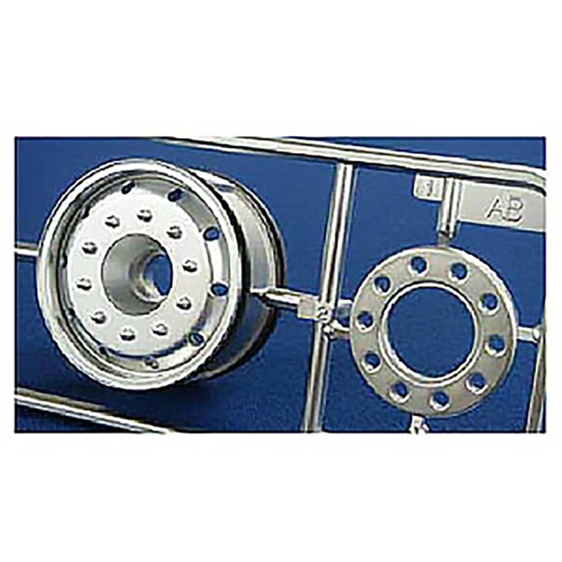 56519 - Truck Plated Wheels 30mm / Hex / Matte (One Pair)