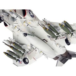 60308 - F-4J Phantom Marines