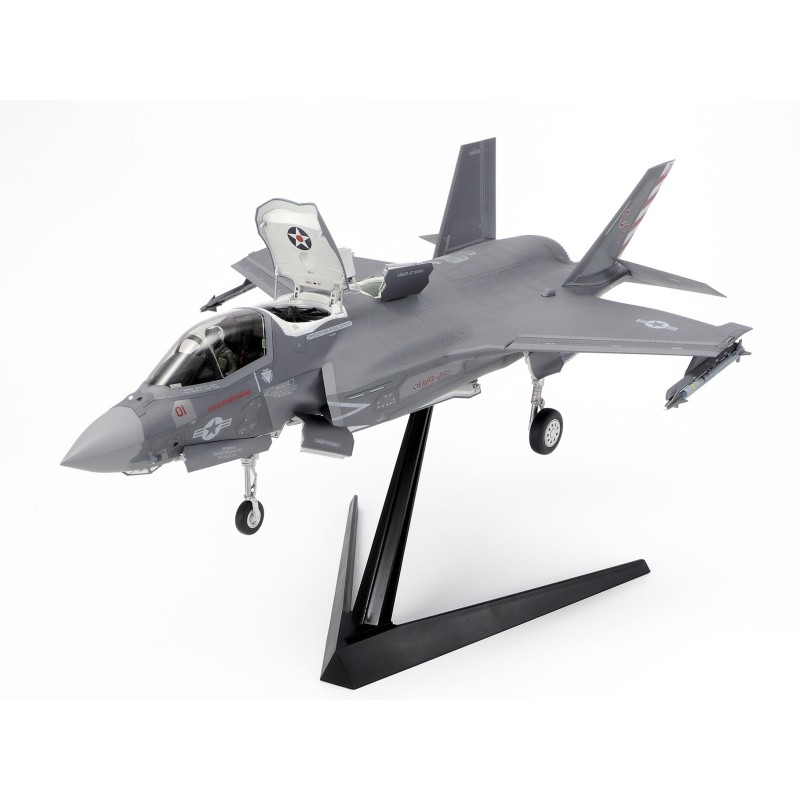 61125 - 1/48 F-35B Lightning II