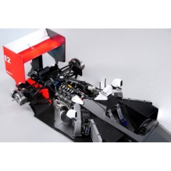 BX12002 - 1/12 McLaren MP4/4 Senna Formula One Car