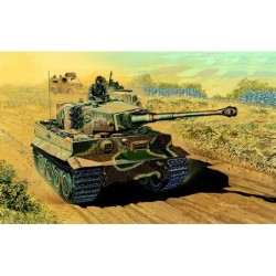 D7203 - Tiger 1 Late With...