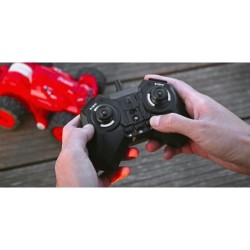 E392-003 - Remote Control Stunt Car