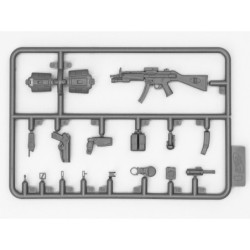 ICM16009 - British Police Female Officer 1:16 Figure