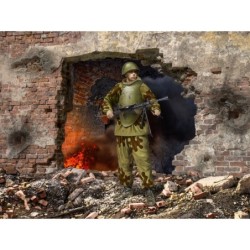 ICM16013 - WW2 Soviet...