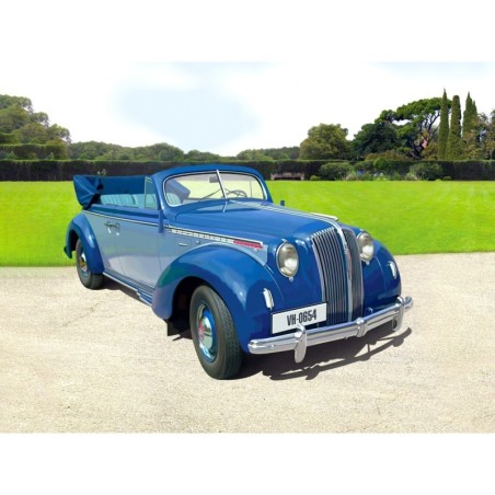 ICM24021 - Admiral Cabriolet, WWII German Passenger Car
