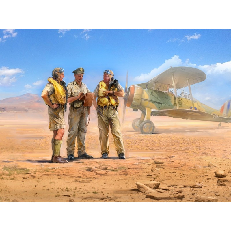 ICM32106 - British Pilots In Tropical Uniform (1939-1943) 3 Figures