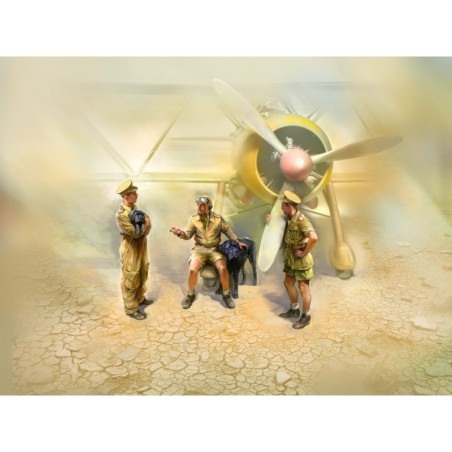ICM32110 - Italian Pilots In Tropical Uniform (1939-1943) 3 Figures & 2 Dogs