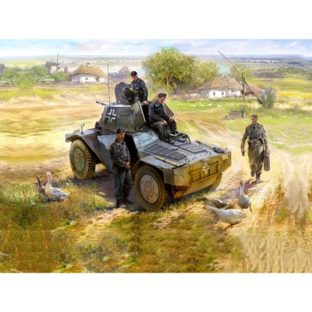 ICM35382 - Panzerspähwagen P 204 (f) German Armoured Vehicle with 4 Crew Figures & Cat