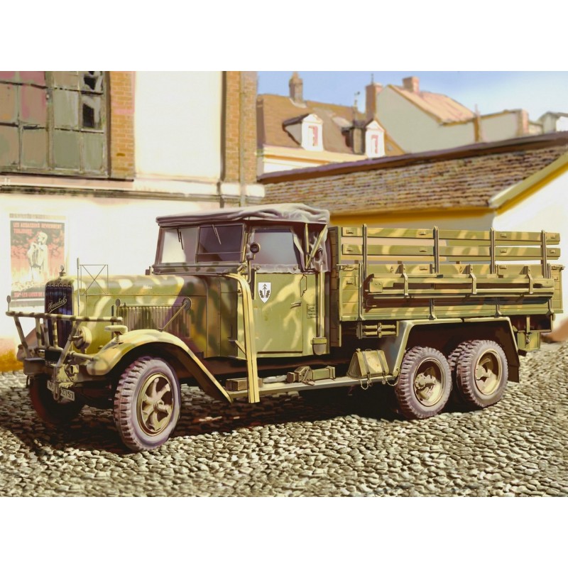 ICM35466 - Henschel 33 D1, WWII German Army Truck