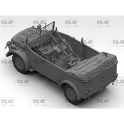 ICM35503 - s.E.Pkw Kfz.70 with Zwillingssockel 36, WWII German Military Vehicle