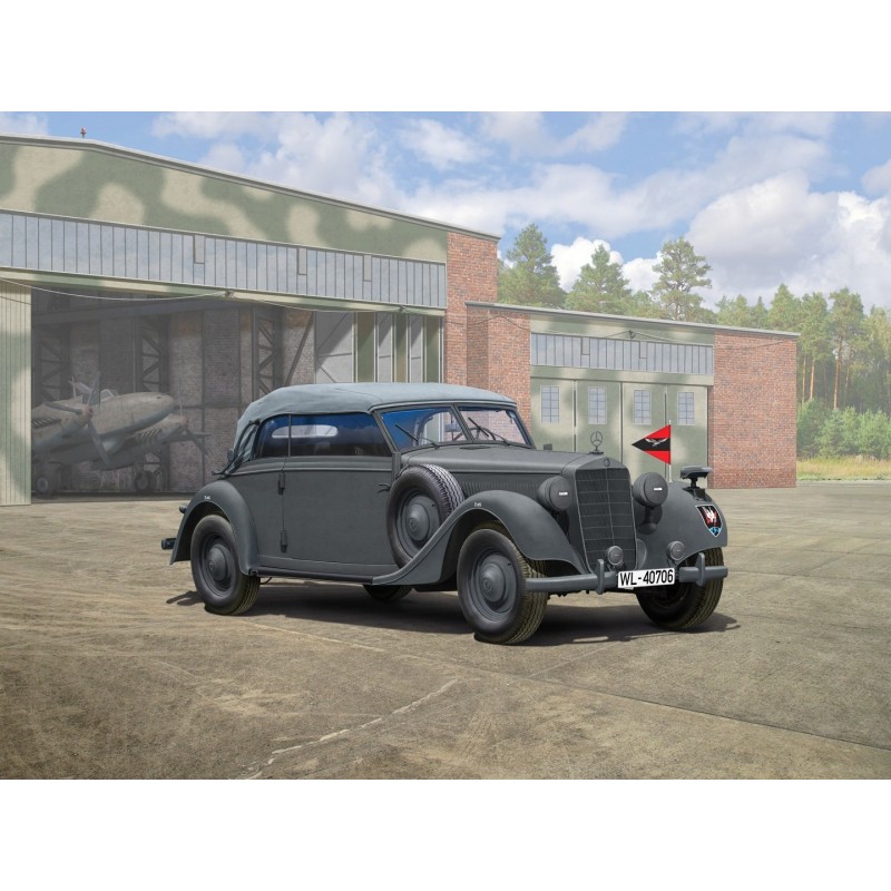 ICM35542 - Typ 320 (W142) Cabriolet Soft Top, WWII German Staff Car