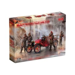 ICM35606 - Model T 1914 Fire Truck with 4 Crew Figures, Boy & Cat