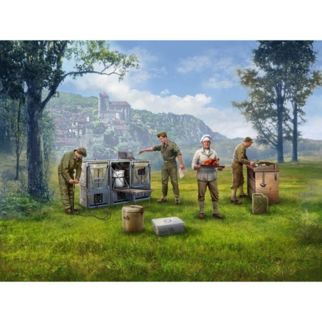 ICM35619 - US Field Stove M1937 with Cooks (4 Figures & Accessories)