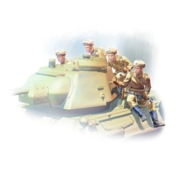 ICM35640 - Soviet Tank...
