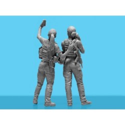 ICM35755 - War Has No Gender Servicewomen of the Armed Forces of Ukraine (4 Figures)