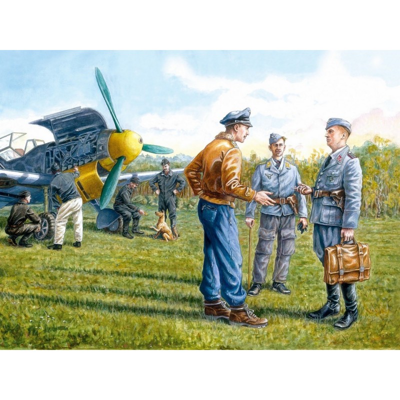 ICM48085 - German Luftwaffe Ground Personnel (1939-1945) 7 Figures