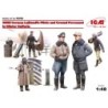 ICM48086 - WWII German Luftwaffe Pilots & Ground Personnel In Winter Uniform 5 Figures