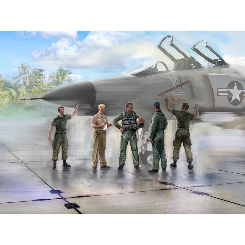 ICM48087 - U.S. Pilots & Ground Personnel (Vietnam War) 5 Figures