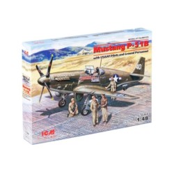 ICM48125 - Mustang P-51B with USAAF Pilots & Ground Personnel (5 Figures)