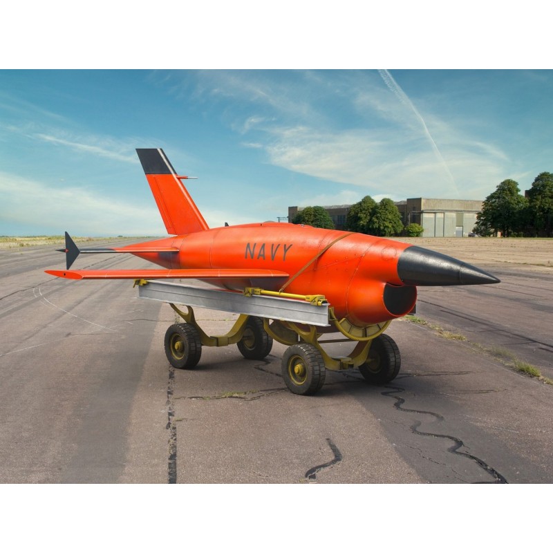 ICM48401 - (BQM-34A) Q-2C Firebee Drone with Trailer