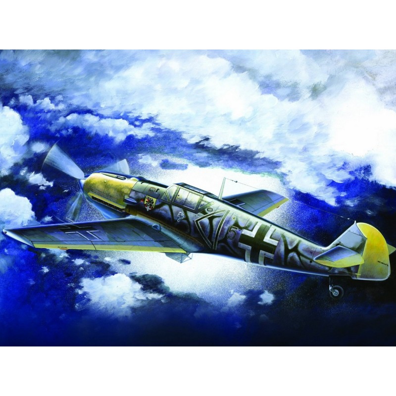 ICM72135 - Messerschmitt Bf 109E-7/B, WWII German Fighter-Bomber