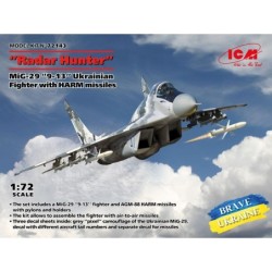 ICM72143 - Radar Hunter, MiG-29 '9-13' Ukrainian Fighter with HARM Missiles