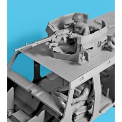 ICMDS3521 - Before The Assault, Eastern Ukraine 2022 (Kozak-2 & 8 Figures)