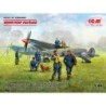 ICMDS4802 - WWII RAF Airfield Set, Spitfire Mk.IX & Spitfire Mk.VII, RAF Pilots & Ground Personnel (7 Figures)