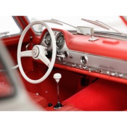 IXCMBCFK - Mercedes 300 SL Silver 1/8 Scale Metal & Plastic Kit