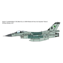 W35105 - F-16C Fighting Falcon