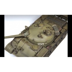 Z3622 - T-62 Soviet Main Battle Tank