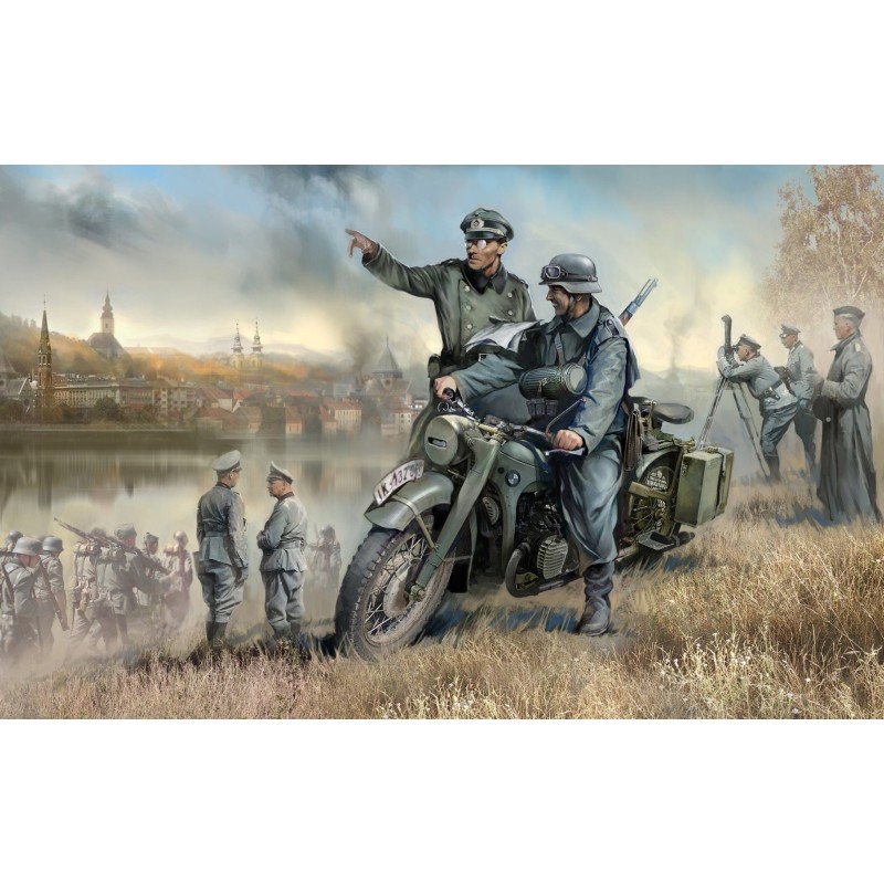 Z3632 - German WWII R12 Motorcyle with 2 Figures