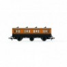 R40289 - LSWR, 6 Wheel Coach, 1st Class, 490 - Era 2