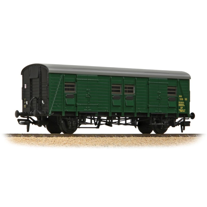 SR PMV Parcels & Miscellaneous Van BR Green