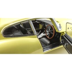 KS08954LY - Kyosho 1:18 Jaguar E-Type 3.8L Coupe MK1 1961 Pale Primose